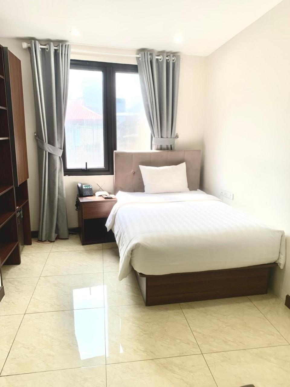 K Business 1 Hotel My Dinh 미딩 Hanoi Eksteriør billede